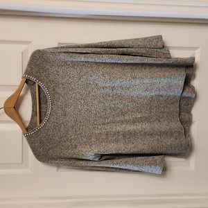 Coin 1804 Los‎ Angeles Grey Trumpet Sleeve Sweater with Pearl Accents.